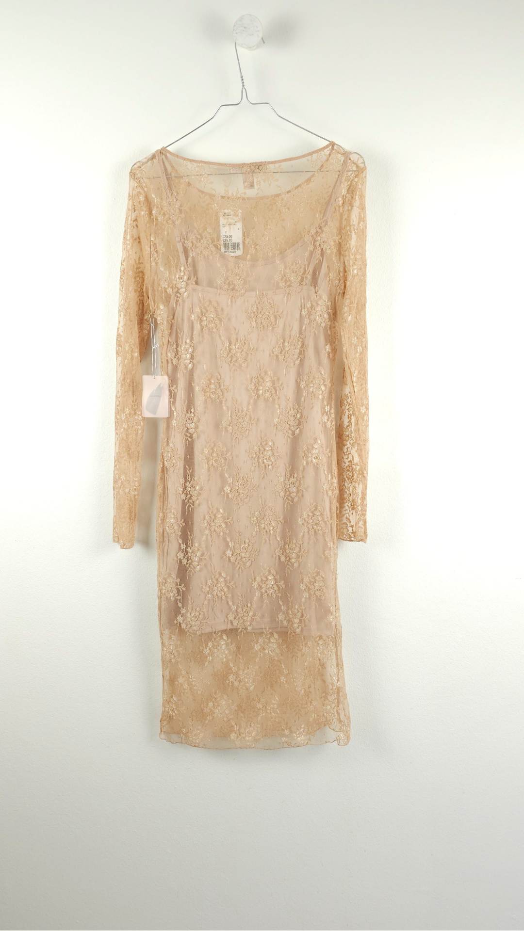 Beige blondekjole med underkjole fra Forever21, Str. L - Billede 3