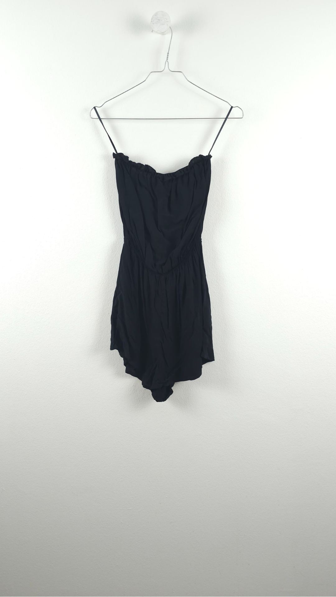 Sort playsuit fra Divided, Str. 34