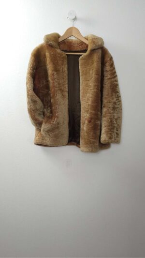 Brun pelsjakke fra Bolivia, Str. S/M