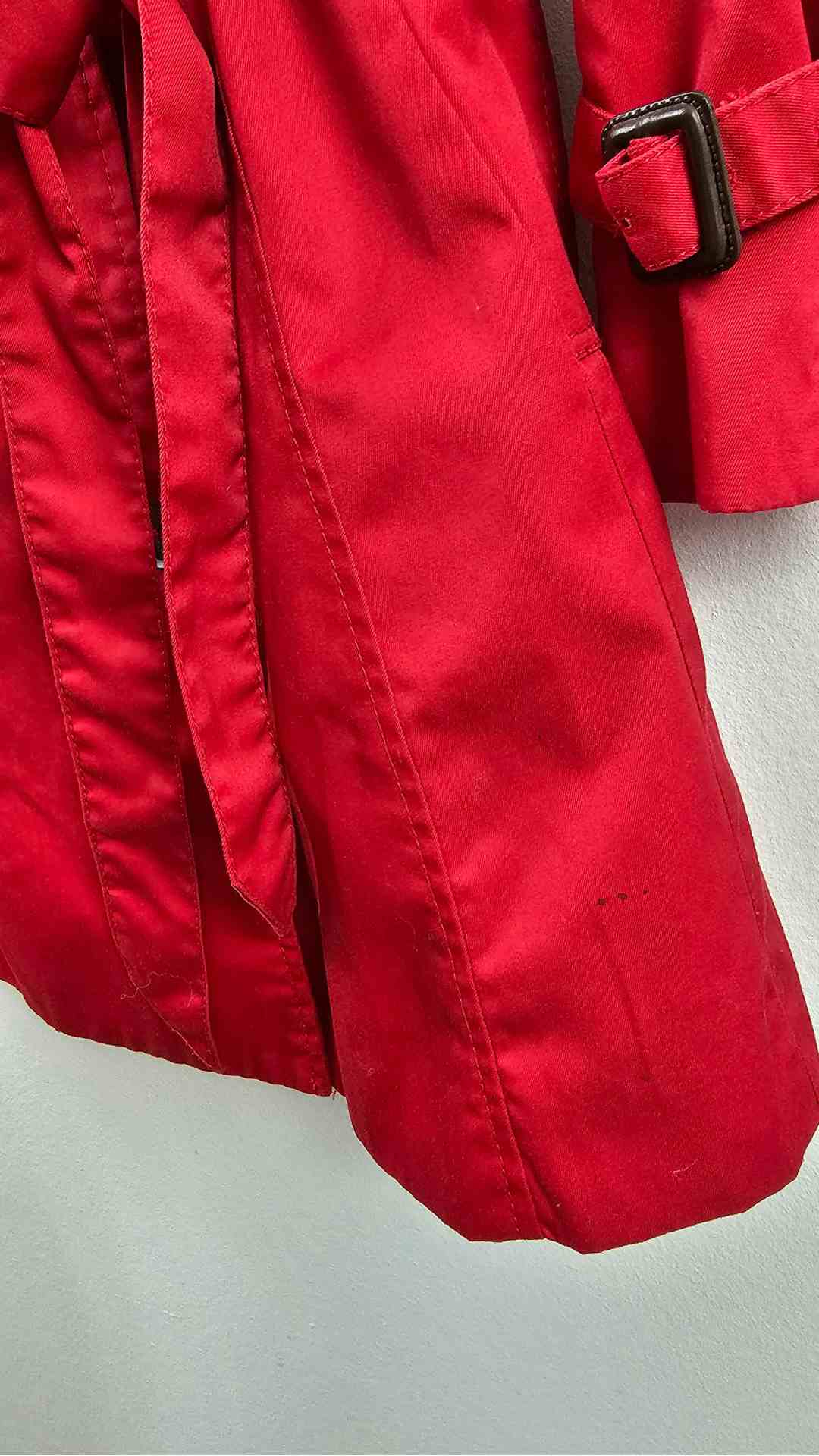 Rød trenchcoat med bælte fra H&M, Str. 38 - Billede 4