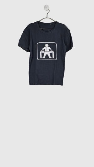 Alternative view of Grå DJ t-shirt, Str. L
