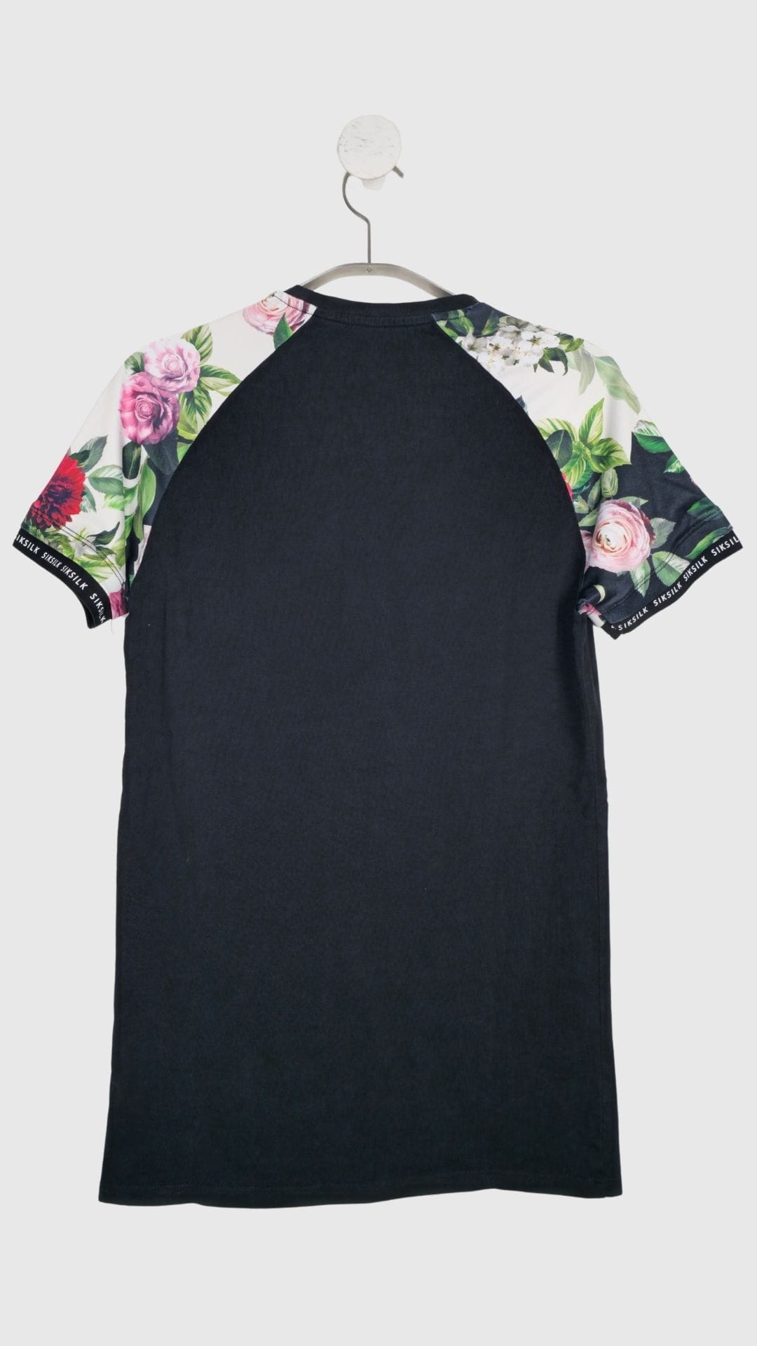 Sort t-shirt med blomster på ærmer fra Sik Silk, Str. XS - Billede 4